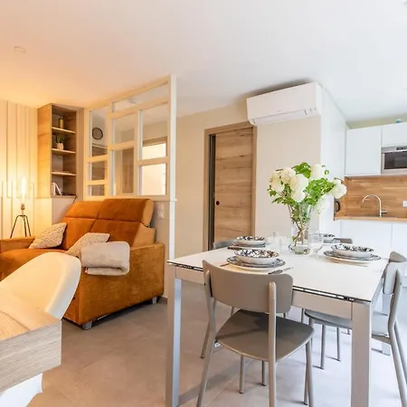 דירה At In Clermont, Place De Jaude