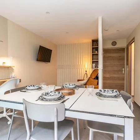 At In Clermont, Place De Jaude Apartment