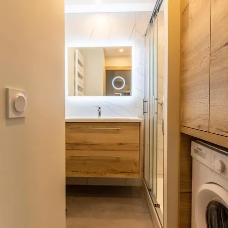 At In Clermont, Place De Jaude Apartment