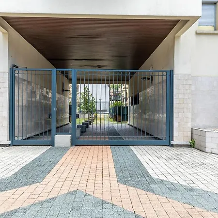 דירה At In Clermont, Place De Jaude קלרמונט-פרנד