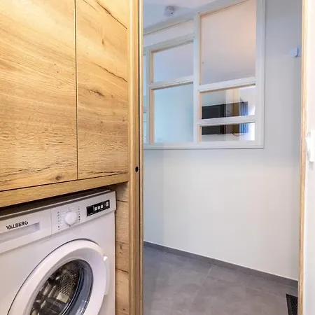 Apartment At In Clermont, Place De Jaude