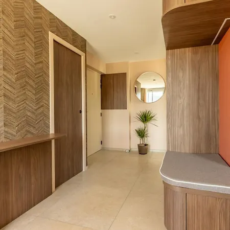 At In Clermont, Place De Jaude