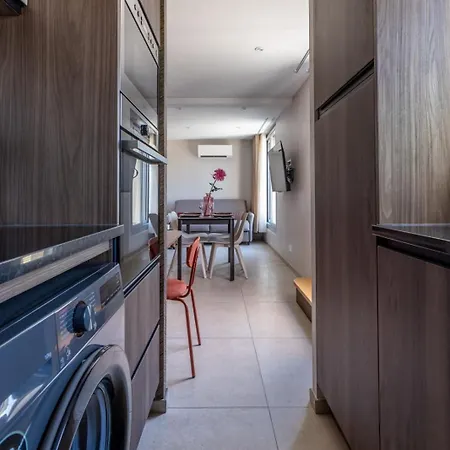 At In Clermont, Place De Jaude *