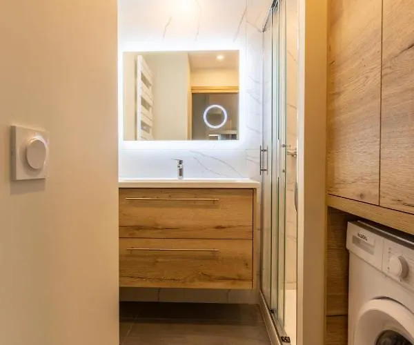 At In Clermont, Place De Jaude Апартаменты