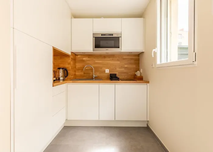 At In Clermont, Place De Jaude Апартаменты