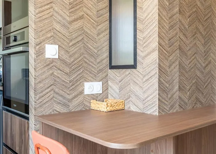 Апартаменты At In Clermont, Place De Jaude *